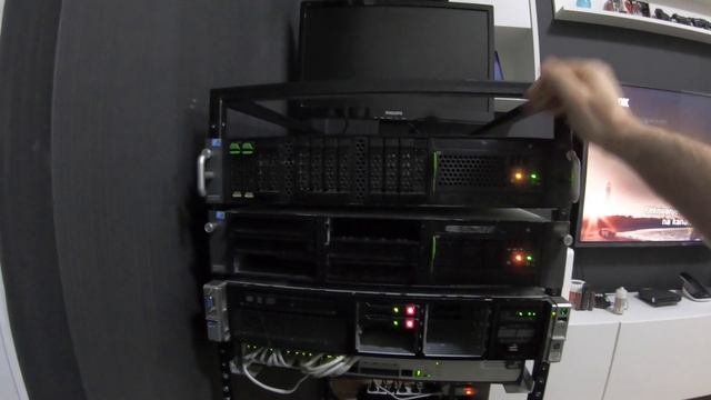 My Home Lab, iMac, HP DL380p G8, FS RX300 S5 S6 смотреть онлайн