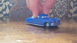 Маккуин чинит дорогу в Радиатор Спрингс - Radiator Springs Characters Toys