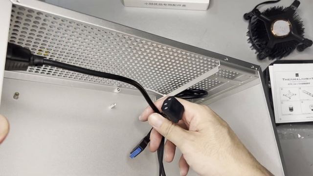 ZZAW C2P Build | A 15.3L SFF MATX Build | PC migration смотреть онлайн