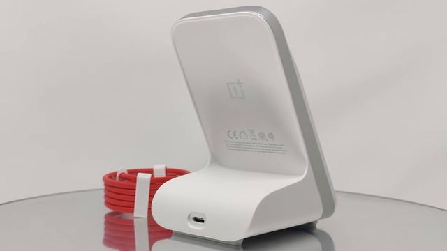 OnePlus Warp Charge 50 Wireless Charger