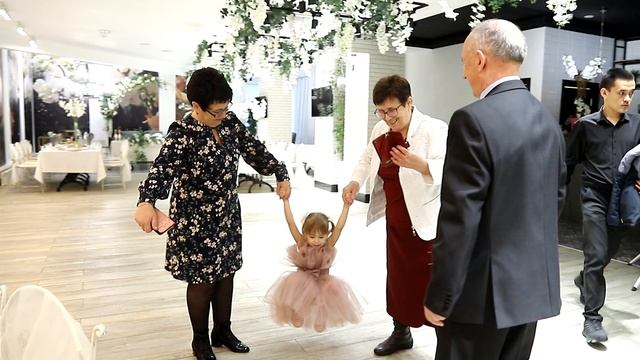 ФИЛЬМ-РОЛИК Наш свадебный день смотреть онлайн