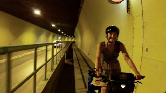 Crossing Austrian Alps by bicycle - Bike tour in Europe ep. 2 смотреть онлайн