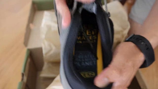 Keen Targhee III WP Low Hiking Shoes | Unboxing смотреть онлайн