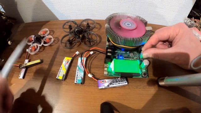 Тест максимального тока всех аккумуляторов для Fpv дронов формата Tinywhoop (Mobula, BetaFPV )