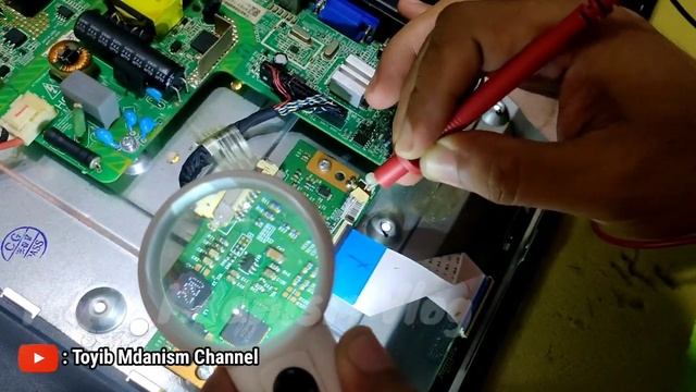 CARA PERBAIKI TV LED PHILIPS 32PHA4100S/70 GAMBAR BERGARIS, DAN BLANK PUTIH смотреть онлайн