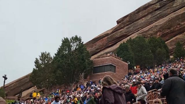 Ben Harper and the Innocent Criminals - Burn One Down - Live at Red Rocks Amphitheater, 5/29/22 смотреть онлайн