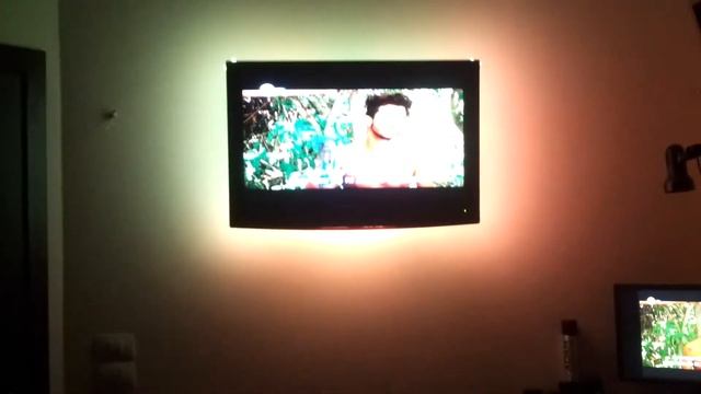 AMBILIGHT TV (using EASYCAP TV card ) смотреть онлайн