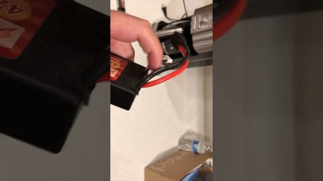 VANT BATTERY 4200 MAH 40C 80C CONTINOUS BURST LIPO ( WITH TRX TRAXXAS CONNECTOR) REVIEW смотреть онлайн