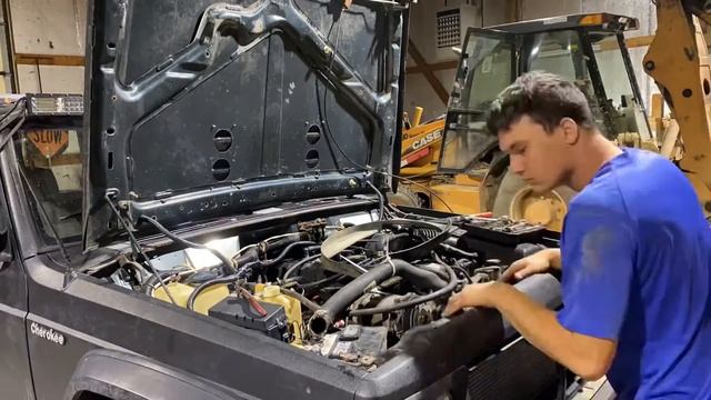 93 Jeep Cherokee xj radiator replacement смотреть онлайн