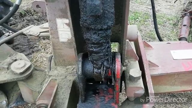 Мтз3022 на Вспашке! Продолжаю пахать!