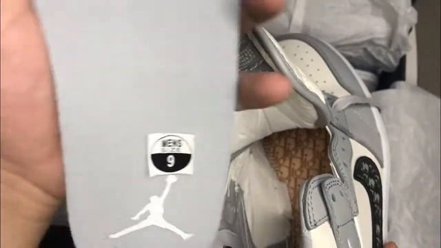 Dior x Air Jordan 1 High CN8607002 смотреть онлайн