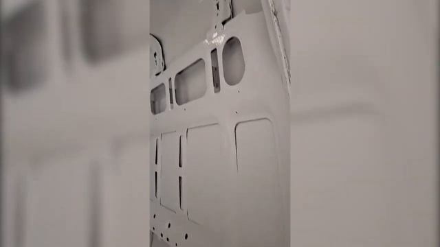 Пример обработки кузова автомобиля изнутри при помощи Броня Антикор НГ и Броня Классик НГ из Чехии смотреть онлайн