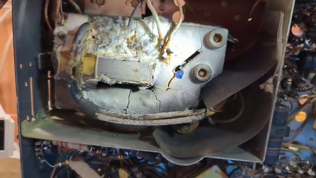 Zenith Porthole G2322R Restoration Part 1 смотреть онлайн