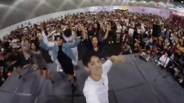 35 1MILLION 2016 KCON LA FLASHMOB BeWhy Day Day ft Jay Park смотреть онлайн