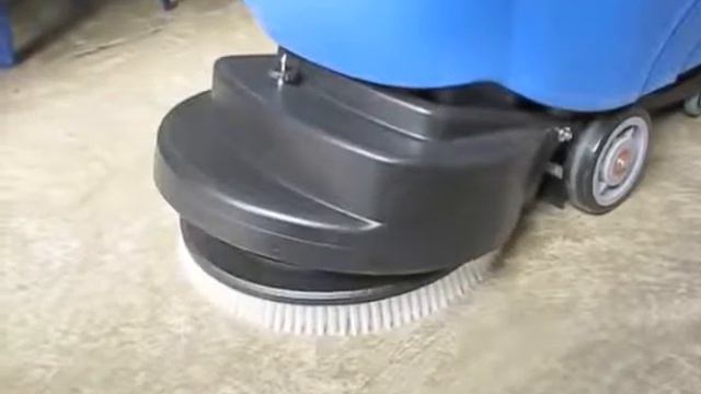 Máy chà sàn liên hợp Comac Phong 0935049305 смотреть онлайн