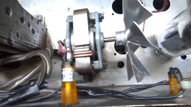 Maco 75 Orange Pumpkin all fixed up and on the bench. смотреть онлайн