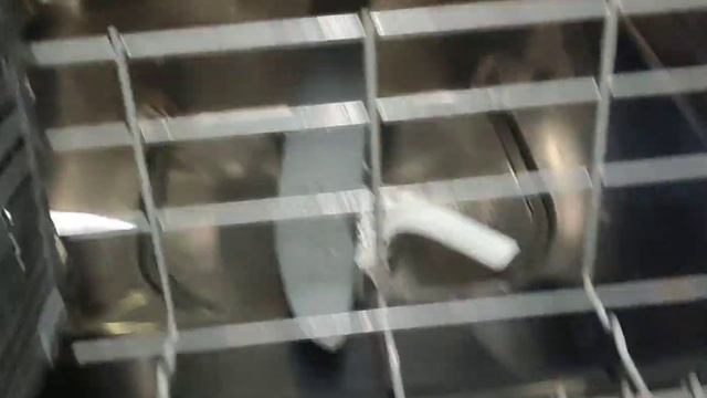 Видео обзор посудомоечной машины Электролюкс ESL66010 после ремонта. Видео для продажи на Авито. смотреть онлайн