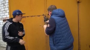 Хотели открыть багажник ижа, но на нас напал гаражный монстр!