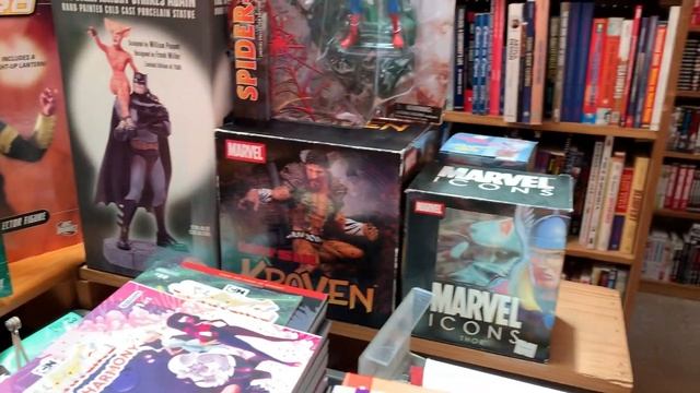 I've Died and Gone to Comic Book Short Box Heaven смотреть онлайн