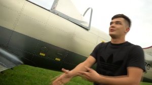 Скряга прокатил Виа на своем реальном самолете из даркнет