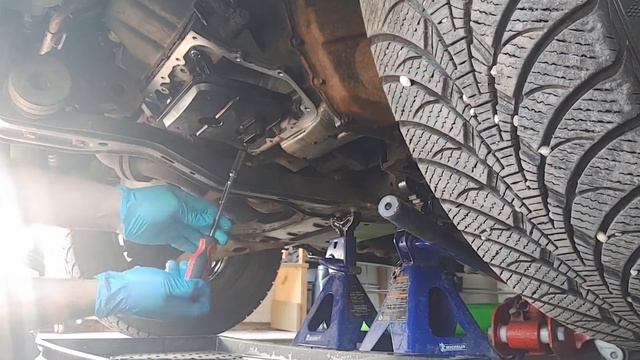 Chrysler Town and Country Transmission fluid change смотреть онлайн