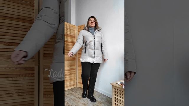 Куртка "бочонок" стеганая с хлястиками на карманах смотреть онлайн