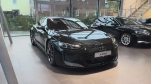Audi RS E-tron GT 2025