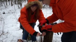 Мы пробрались в лес монстров, чтобы выжить там 24 часа