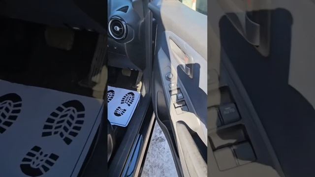 Приехала девушке - нашему клиенту на 8-е марта! Заказать авто: +7 914 977-60-60 смотреть онлайн