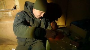 24 часа в проклятой избе! Там живет кто-то еще?