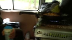 Отправились в поход на буханке и застряли в лесу!