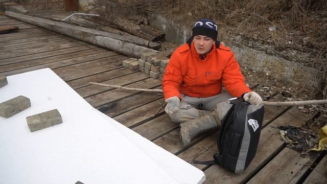 Мы построили плот, чтобы выжить на нем 24 часа! смотреть онлайн