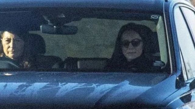 Kate Middleton Missing Conspiracy Gets Worse!! смотреть онлайн