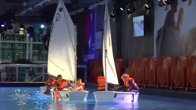 Schnuppersegeln mit Windmaschinen - Hansekids @ hanseboot 2017 смотреть онлайн