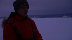 Мы погрузили подводный дрон под лёд и увидели эти жуткие кадры, где обнаружили танк