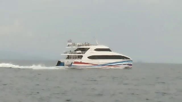 Koh Phi Phi island Tour, Sea Angeles Beyond Cruise || Phuket || Thailand смотреть онлайн
