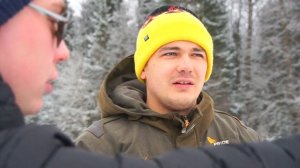 Дал девушке поводить буханку на бездорожье!