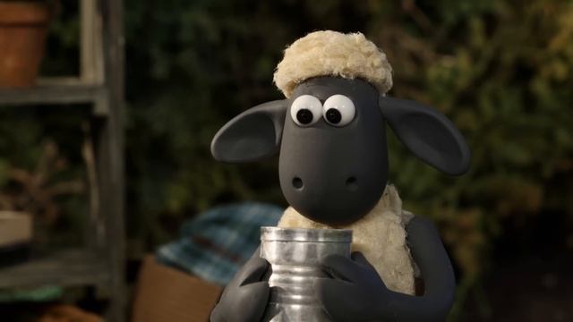 Everything Must Go | Shaun The Sheep Season 2 | Full Episode