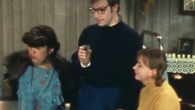 Галина Волчек в в спектакле Вечно живые 1976 г смотреть онлайн