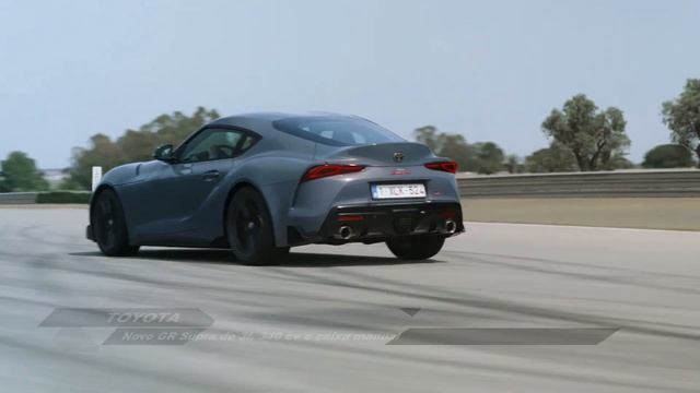 Toyota GR Supra com motor de 3,o litros, 6 cilindros em linha e potência de 340 cavalos смотреть онлайн