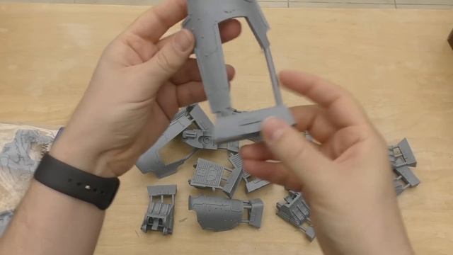 WORLD EXCLUSIVE - Nemesis Warbringer Titan - Unboxing (WH40K & HH) смотреть онлайн