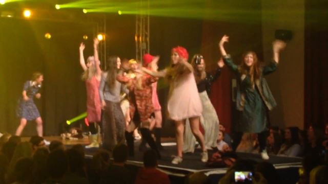 Bishop Luffa Fashion Show 2015 Livin la Vida Loca, Beyond The Fringe смотреть онлайн