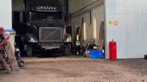 Вольво ВНЛ установка двигателя вместо cummins, установка автоматической коробки