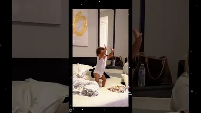 Video-c949a9d5d37810316550e846dad19f7a-V.mp4