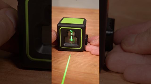 Лазерный уровень для дома #нивелир #ремонт #инструмент смотреть онлайн