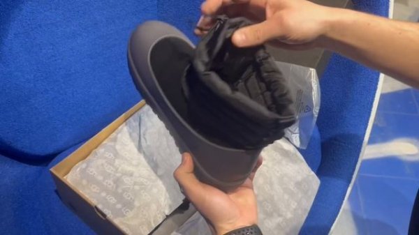 UGG Classic Mini Lace-Up / Коробка, Суворовский пр. 1.