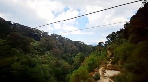 Naik Keranjang Sultan, Sensasi Menikmati Pemandangan Gunung Patuha Di Ketinggian 70 Meter