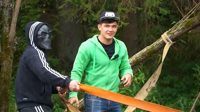 Купили автомобиль на аукционе за 600 тысяч рублей, а это оказался огромный внедорожник!