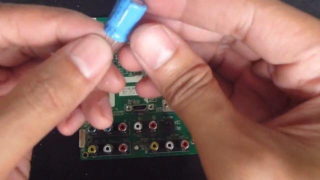 Servis TV LED Philips 24PFL1335S Rusak Nyala Langsung Mati смотреть онлайн