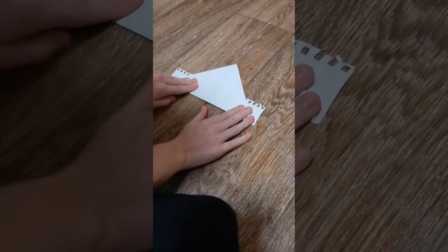 Делаем оригами кораблик!!!